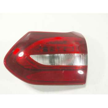 PILOTO TRASERO DERECHO A2059065600 