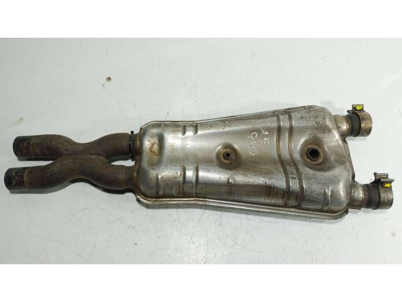 Recambio de tubo escape central para maserati spyder cambiocorsa referencia OEM IAM  2047905001 