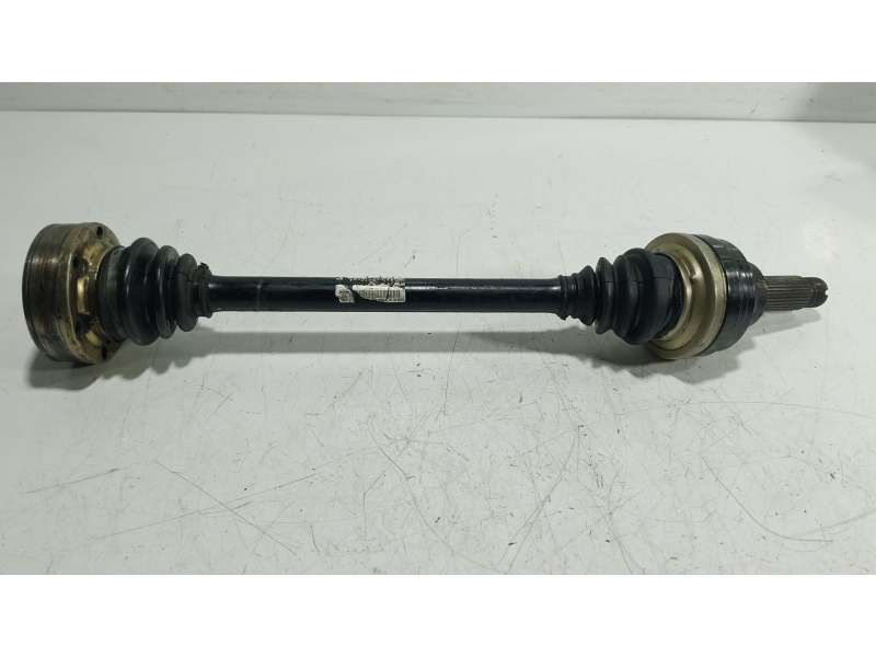 Recambio de transmision izquierda para maserati spyder cambiocorsa referencia OEM IAM  184540 