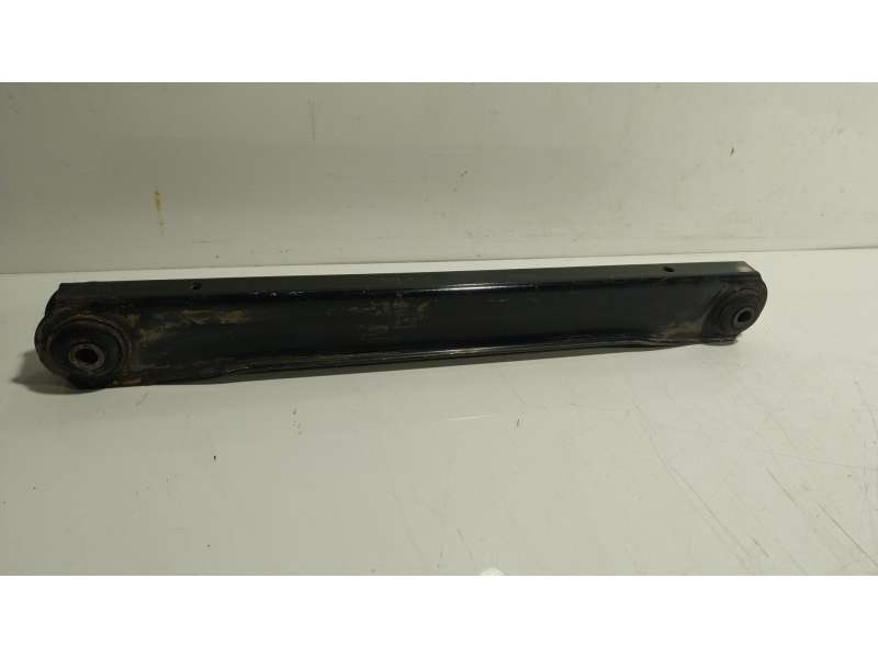 Recambio de brazo suspension inferior trasero derecho para hummer hummer h2 6.0 awd referencia OEM IAM  15767253 