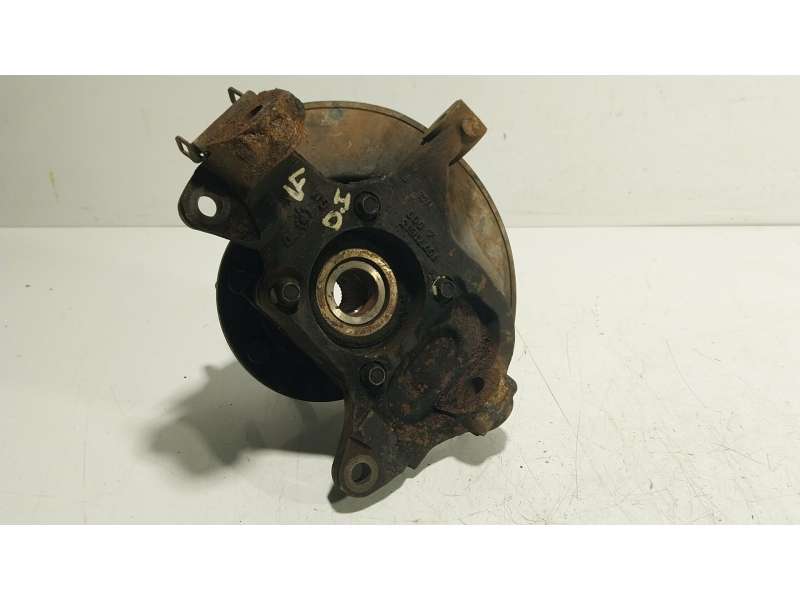 Recambio de mangueta delantera izquierda para hummer hummer h2 6.0 awd referencia OEM IAM  15771613 