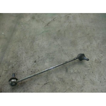 TIRANTE DELANTERO DERECHO 