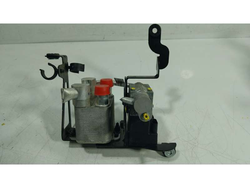 Recambio de condensador aire acondicionado para porsche taycan (y1a) 4s referencia OEM IAM  4M0816682E 