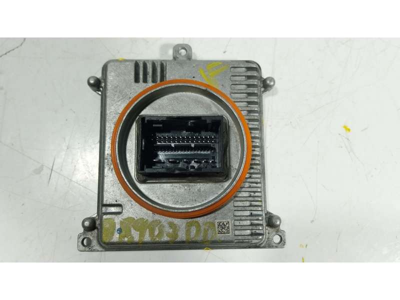 Recambio de centralita faros xenon para porsche taycan (y1a) 4s referencia OEM IAM  992941672BA 
