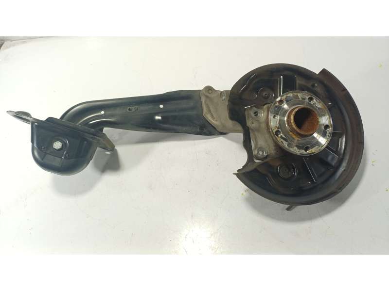 Recambio de mangueta trasera derecha para audi q3 (f3b) 45 tfsi e referencia OEM IAM   