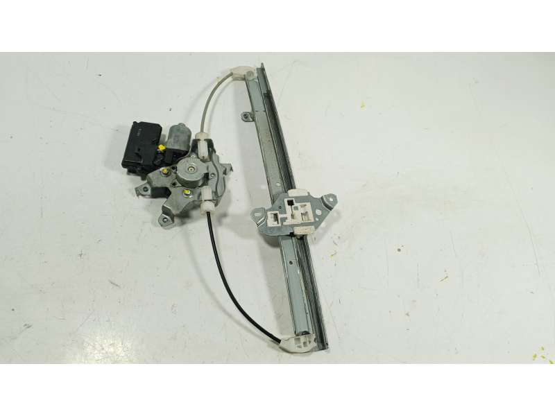 Recambio de elevalunas trasero izquierdo para renault koleos i (hy_) 2.0 dci (hy0k) referencia OEM IAM  82701JY 