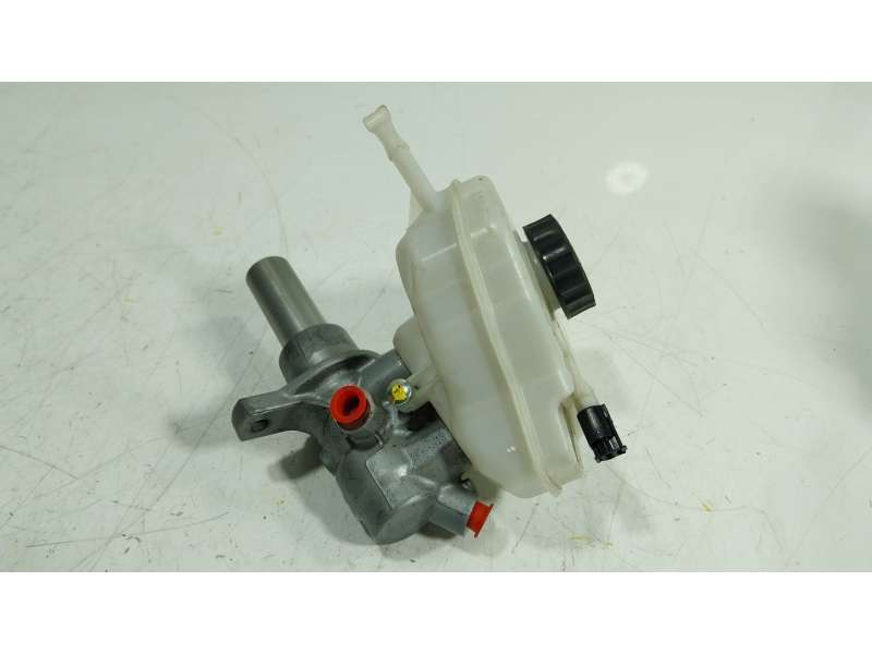 Recambio de bomba freno para mercedes-benz clase c t-model (s205) c 180 (205.240) referencia OEM IAM  A2054300002 