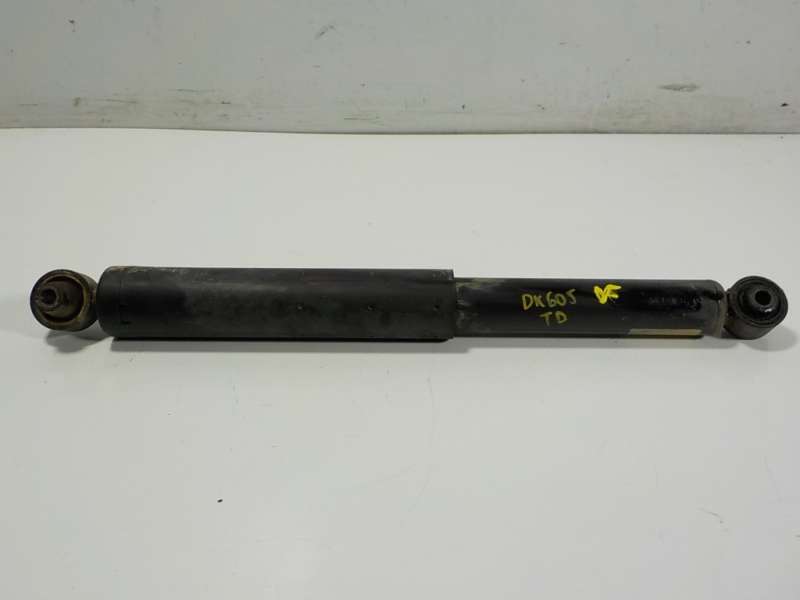 Recambio de amortiguador trasero derecho para opel combo d 1.3 16v cdti referencia OEM IAM 95516874 51960190 