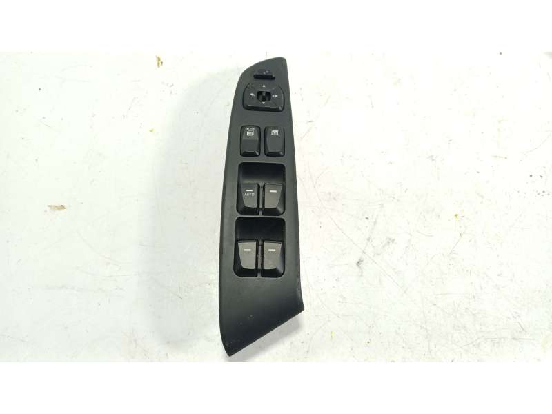 Recambio de mando elevalunas delantero izquierdo para hyundai ix35 (lm, el, elh) 1.7 crdi referencia OEM IAM  935702Y0109P 