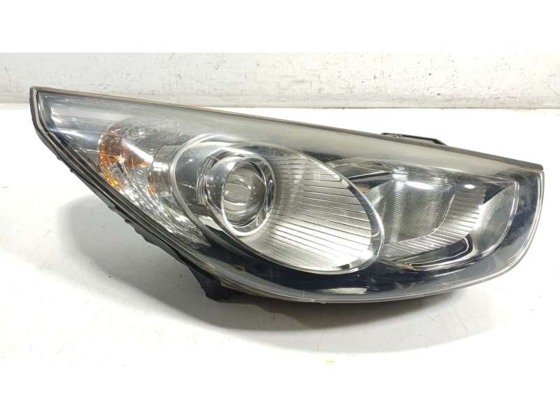 Recambio de faro derecho para hyundai ix35 (lm, el, elh) 1.7 crdi referencia OEM IAM  921022Y 