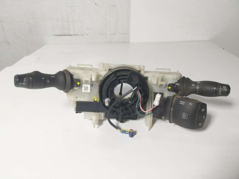 Recambio de mando luces para renault master iii furgoneta (fv) 2.3 dci 170 fwd (fv0l) referencia OEM IAM  255679223R 