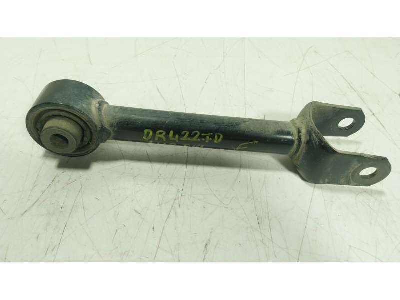 Recambio de brazo suspension superior trasero derecho para tesla model 3 ev awd referencia OEM IAM  104443100G 