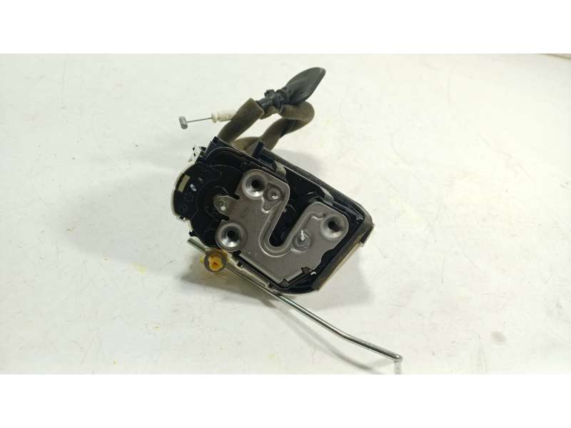 Recambio de cerradura puerta trasera derecha para mg mg 4 (eh32) ev referencia OEM IAM  11090048 