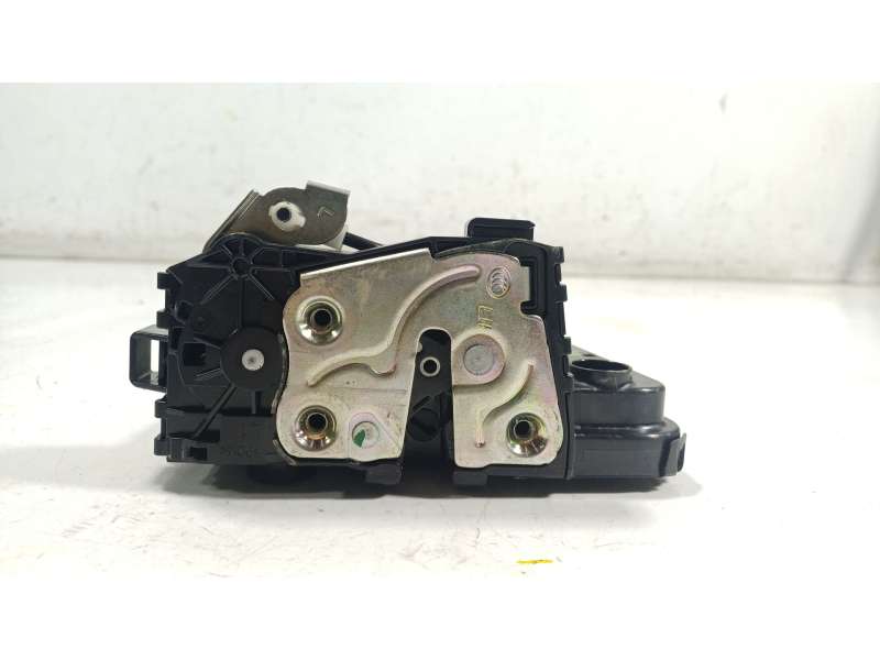 Recambio de cerradura puerta trasera izquierda para hyundai tucson (nx4e, nx4a) 1.6 t-gdi referencia OEM IAM  81410N7000 