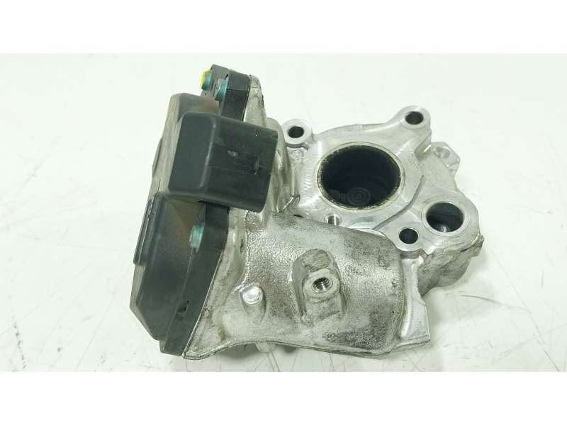 Recambio de valvula egr para mercedes-benz clase gla (x156) gla 200 cdi / d (156.908) referencia OEM IAM  A6511400860 
