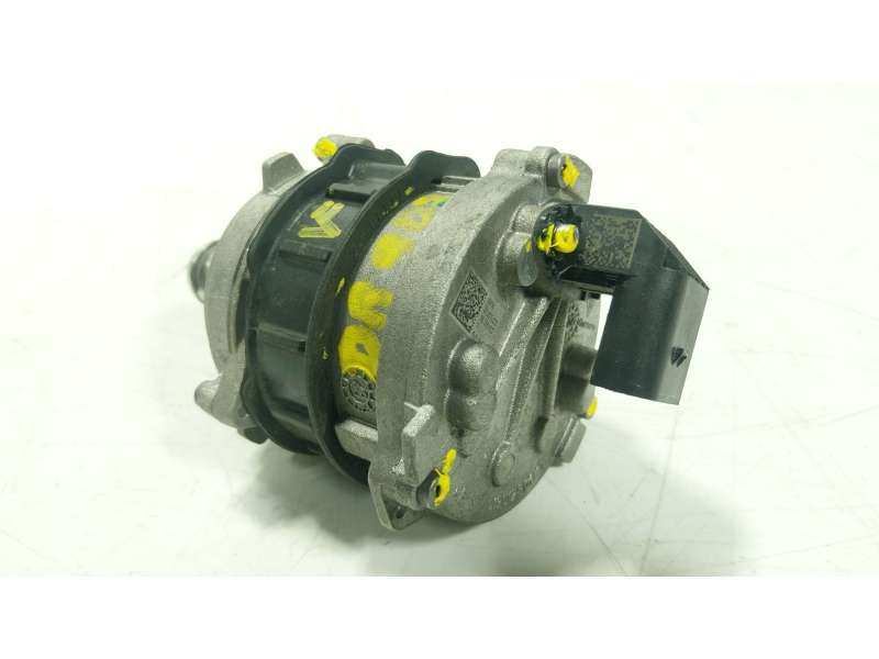 Recambio de bomba agua para porsche taycan (y1a) 4s referencia OEM IAM 9J1965567A 015138801KT 