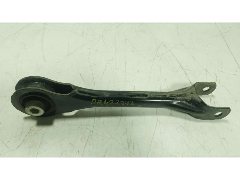 Recambio de brazo suspension superior trasero izquierdo para tesla model 3 ev awd referencia OEM IAM  104442700C 