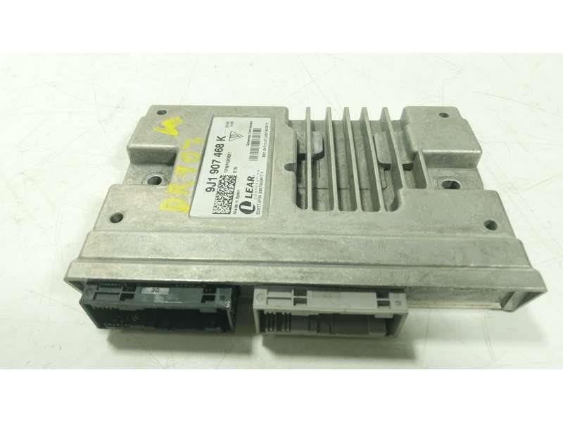 Recambio de modulo electronico para porsche taycan (y1a) 4s referencia OEM IAM 9J1907468K 9J1907468K 