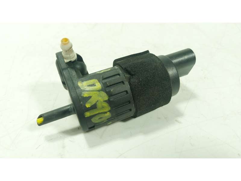 Recambio de bomba limpia para porsche taycan (y1a) 4s referencia OEM IAM   