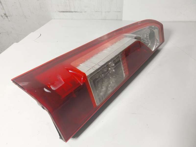 Recambio de piloto trasero izquierdo para renault master iii furgoneta (fv) 2.3 dci 170 fwd (fv0l) referencia OEM IAM   