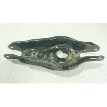 BRAZO SUSPENSION INFERIOR TRASERO DERECHO 104445100F 