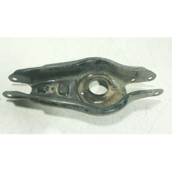 BRAZO SUSPENSION INFERIOR TRASERO IZQUIERDO 104445100F 