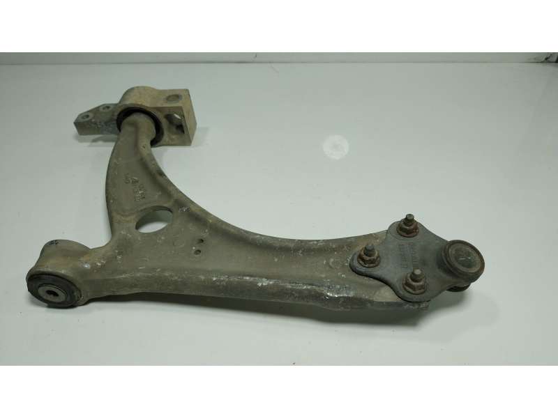 Recambio de brazo suspension inferior delantero derecho para audi tt (8j3) 2.0 tfsi referencia OEM IAM 8J0407151D 8J0366R 