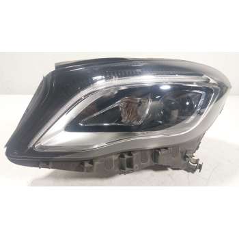 FARO IZQUIERDO A1569066900 
