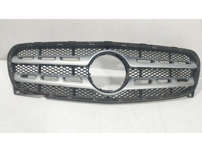 Recambio de rejilla para mercedes-benz clase gla (x156) gla 200 cdi / d (156.908) referencia OEM IAM  A1568880400 