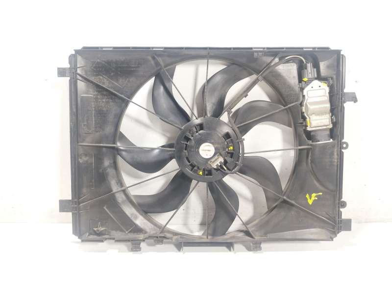 Recambio de electroventilador para mercedes-benz clase gla (x156) gla 200 cdi / d (156.908) referencia OEM IAM  3136613450 