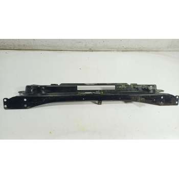 Recambio de travesaño superior para mercedes-benz clase g (w463) g 400 cdi (463.332, 463.333) referencia OEM IAM  A4635846538 