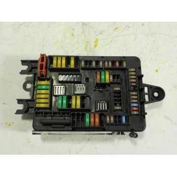 CAJA RELES / FUSIBLES 61149259466 9389070 