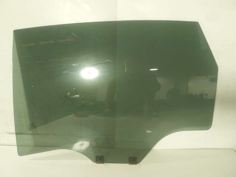 Recambio de cristal puerta trasero izquierdo para renault arkana i (lcm_, ldn_) 1.3 tce 140 (ldn0) referencia OEM IAM   