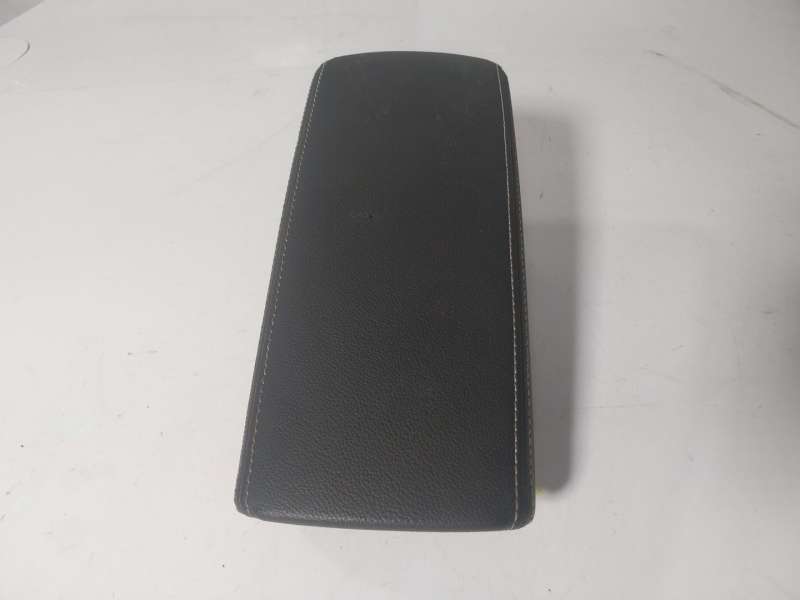 Recambio de apoyabrazos central para renault arkana i (lcm_, ldn_) 1.3 tce 140 (ldn0) referencia OEM IAM  969205097R 