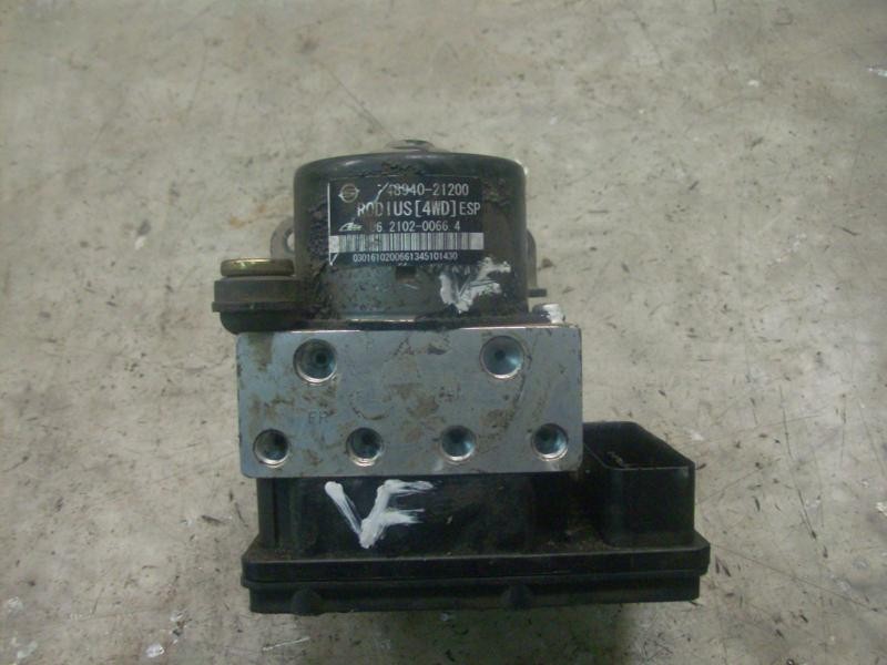 Recambio de abs para ssangyong rodius xdi limited awd referencia OEM IAM   