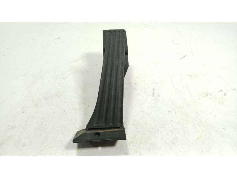 Recambio de potenciometro pedal para bmw z4 roadster (e85) 2.2 i referencia OEM IAM  676693102 25916010