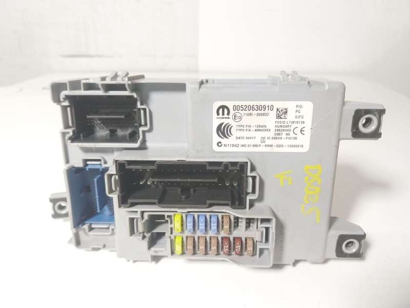 Recambio de caja reles / fusibles para fiat 500 (312_) 1.2 (312axa1a) referencia OEM IAM  00520630910 116RI000832