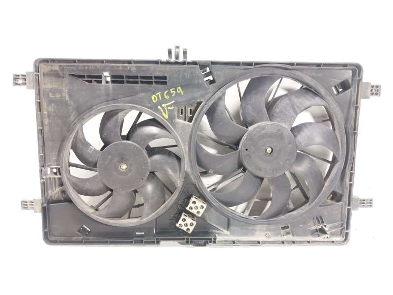 Recambio de electroventilador para renault master iii furgoneta (fv) 2.3 dci 170 fwd (fv0l) referencia OEM IAM  8240946 