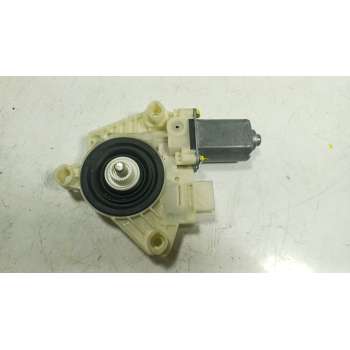 MOTOR ELEVALUNAS DELANTERO DERECHO A2059060113 A66092111