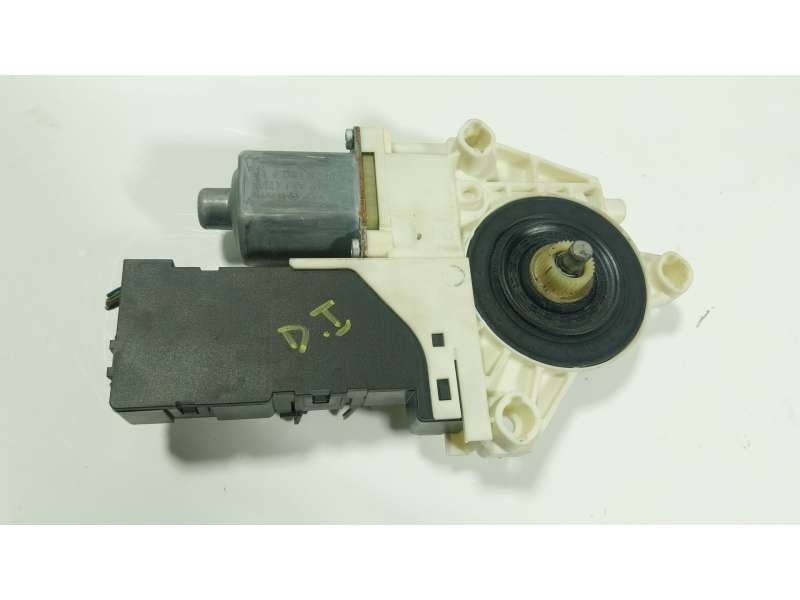 Recambio de motor elevalunas delantero izquierdo para peugeot 407 (6d_) 2.0 (6drfnb, 6drfne) referencia OEM IAM  1137328125 