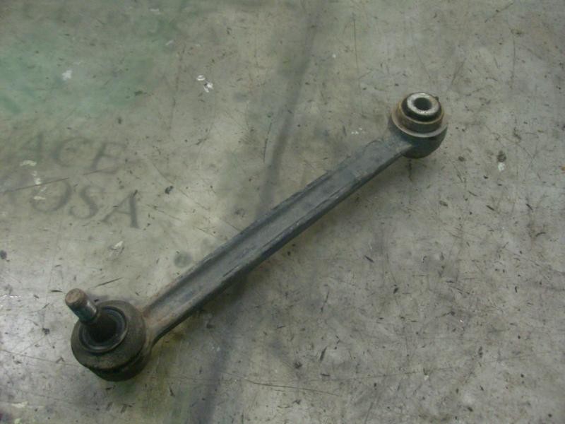 Recambio de brazo suspension superior trasero izquierdo para ssangyong rodius xdi limited awd referencia OEM IAM   