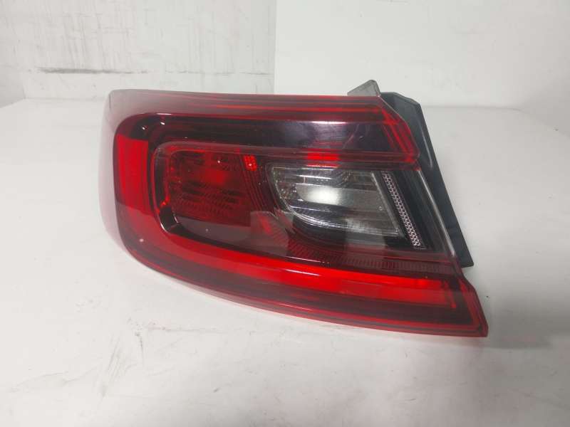 Recambio de piloto trasero izquierdo para renault arkana i (lcm_, ldn_) 1.3 tce 140 (ldn0) referencia OEM IAM   
