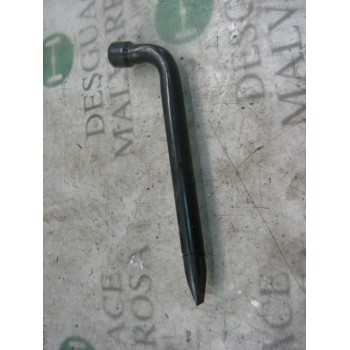 LLAVE RUEDA 