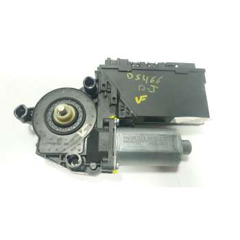 MOTOR ELEVALUNAS DELANTERO IZQUIERDO 3D1959793D 0130821764