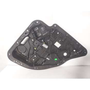 ELEVALUNAS TRASERO DERECHO A2057308004 28T077 