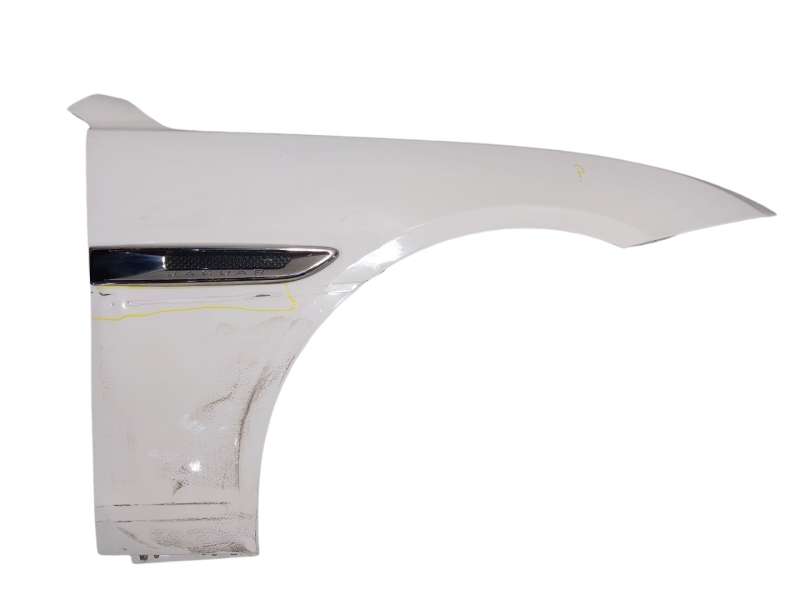 Recambio de aleta delantera derecha para jaguar xe (x760) 2.0 d referencia OEM IAM   