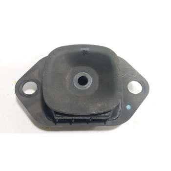 SOPORTE MOTOR DELANTERO IZQUIERDO 112212579R 