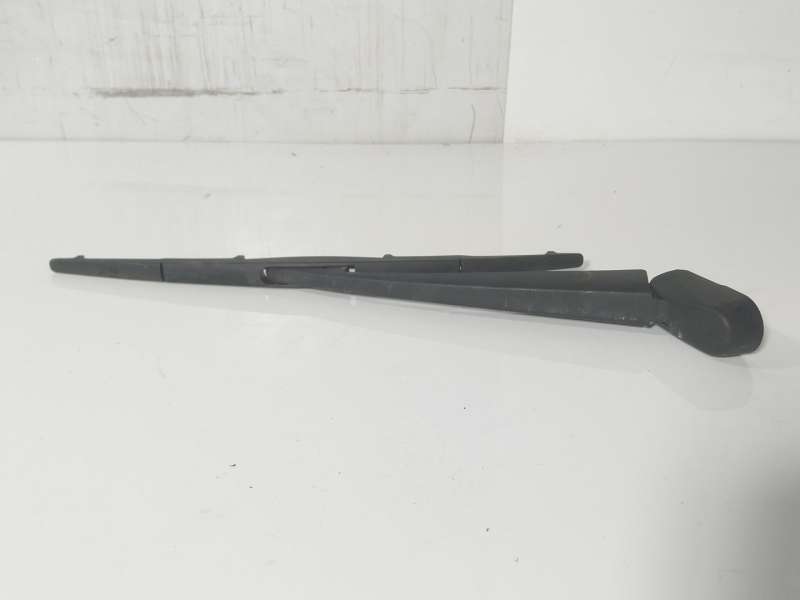 Recambio de brazo limpia trasero para nissan leaf (ze1) electric referencia OEM IAM   