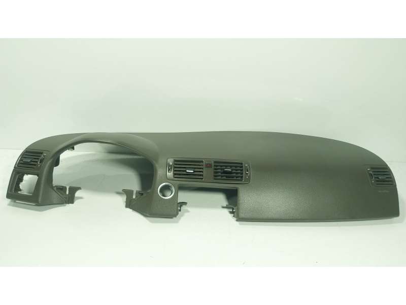 Recambio de salpicadero para volvo v50 (545) d2 referencia OEM IAM  8623350 