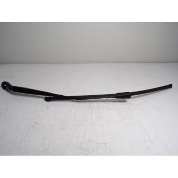 BRAZO LIMPIA DELANTERO IZQUIERDO A4478200000 